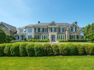 17 Walsh Ln, Greenwich, CT 06830