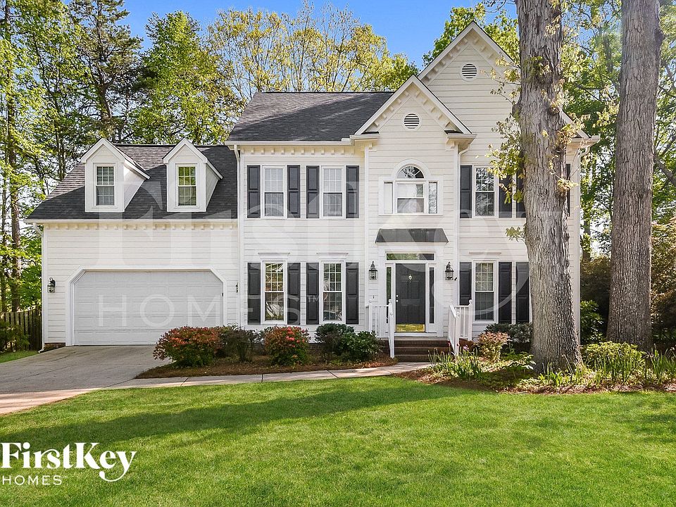1st image of 11 Stonebury Ct