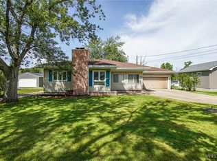 456 Seneca Creek Rd, Buffalo, NY 14224