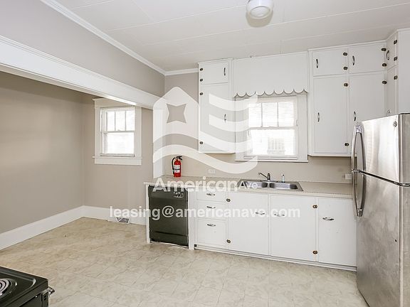 17885_005_wm_-_kitchen_12986532.jpg