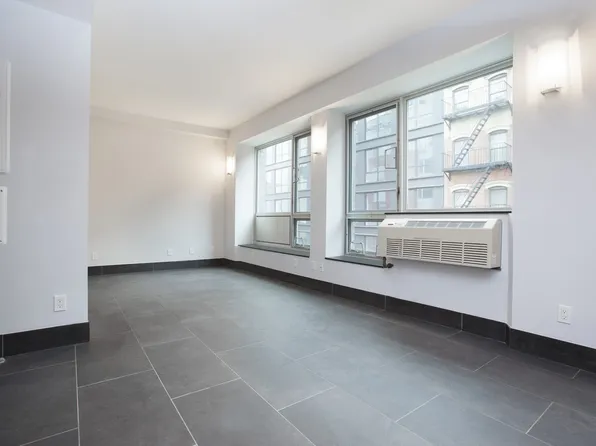 164 Attorney Street image 1 of 5