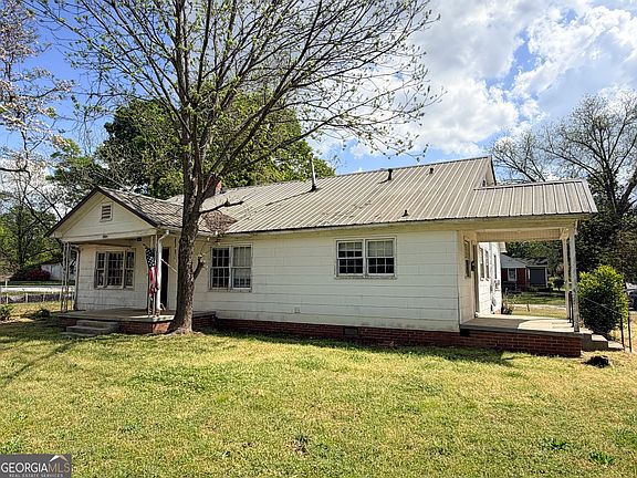 5th image of 5192 Newton Dr NE