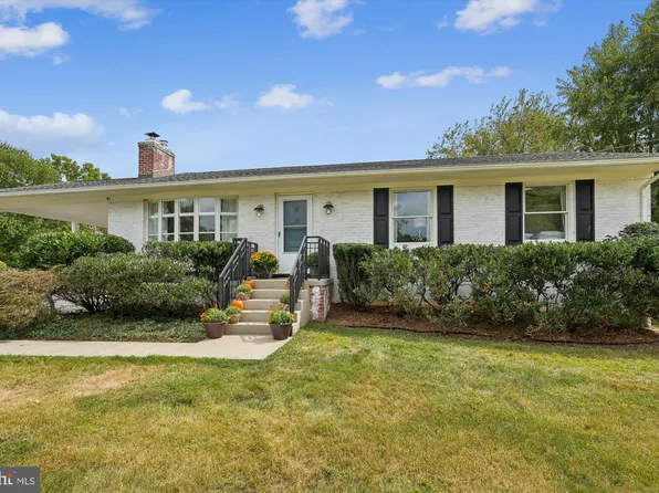 15003 Lear Ln, Silver Spring, MD 20905
