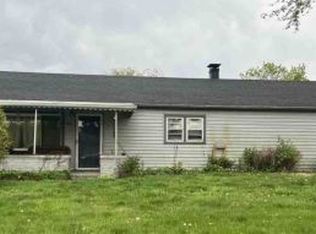 830 Linda Dr, Fortville, IN 46040