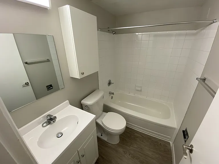 510 Burnell St #104 — Photo 13
