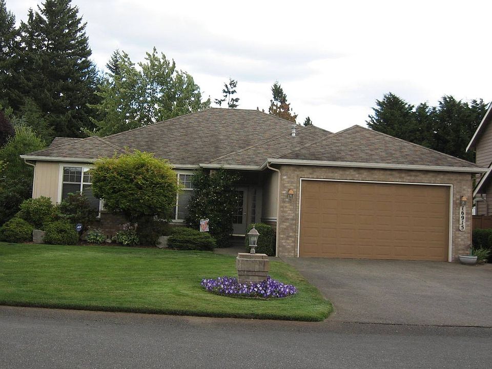 1st image of 16915 93rd Ave E