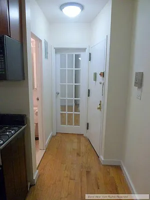 Rented by Bond New York | media 4