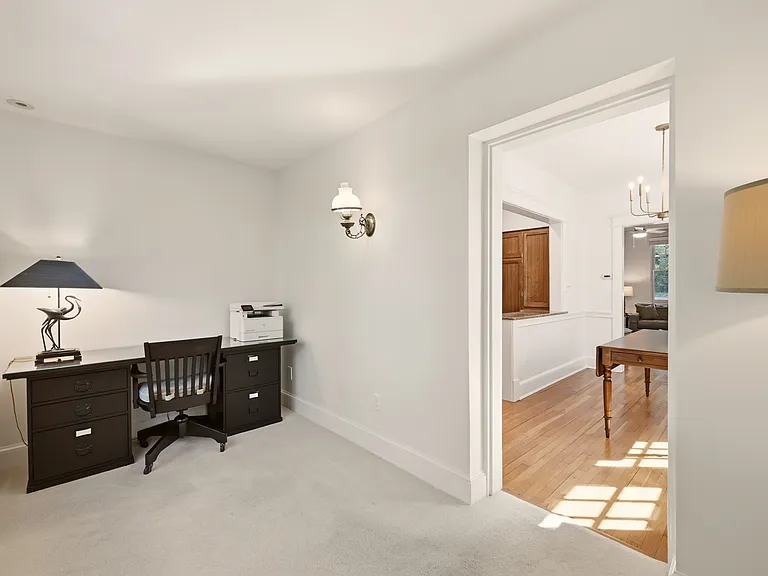 5168 Fulton St NW — Photo 12