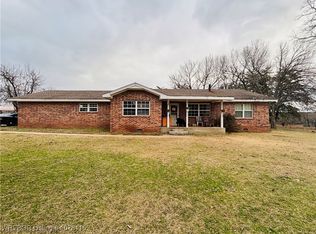 103373 S 4720th Rd, Muldrow, OK 74948