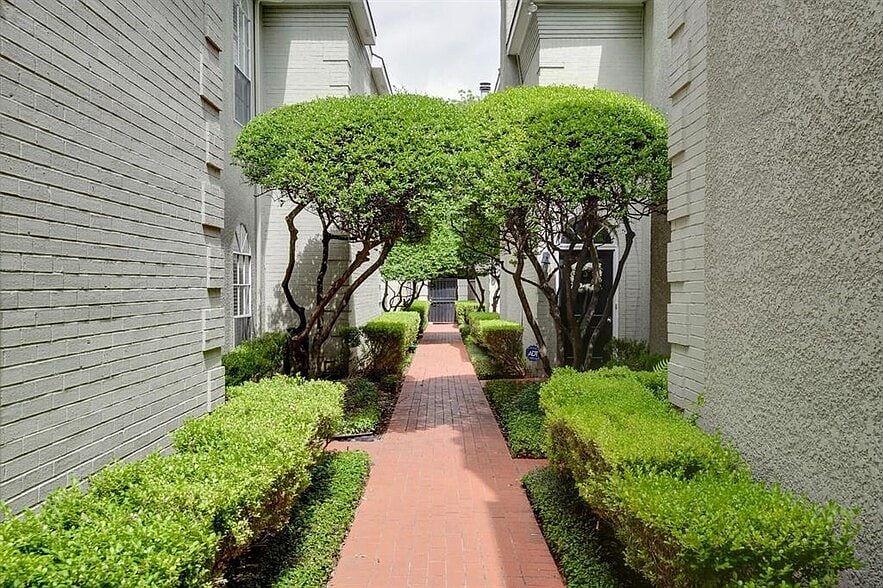 1st image of 4315 Cole Ave APT 106