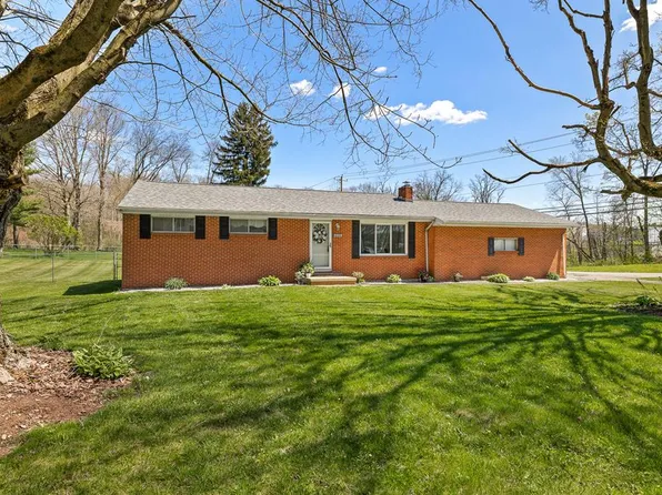 2815 Hillcrest Dr, Lexington, OH 44904