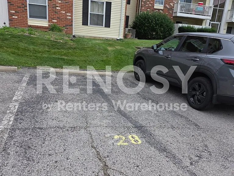 1464 Hawks Nest Dr #G — Photo 18
