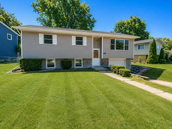 216 Lawndale Pl, Michigan City, IN 46360