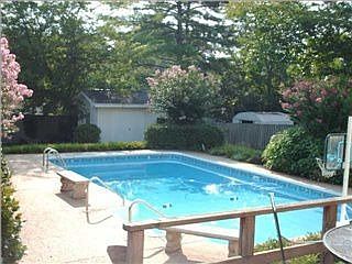 3rd image of 6101 Eastbrook Dr