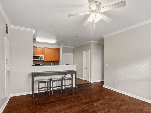 2nd image of 600 13th St #824
