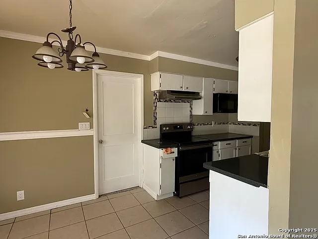 4839 Castle Strm — Photo 16