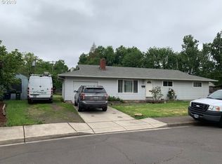 946 Quinalt St, Springfield, OR 97477