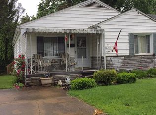 108 Kanawha Ave, Clendenin, WV 25045