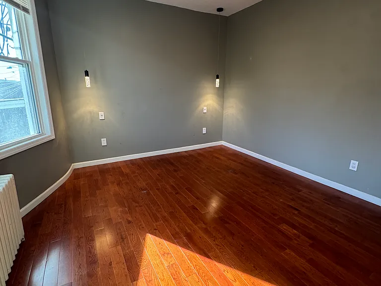 307 Henry St #2 — Photo 6