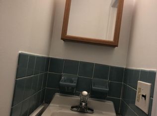 2215 Mount Vernon St, Philadelphia, PA 19130