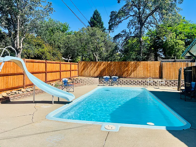 In Ground Pool- maintenance included