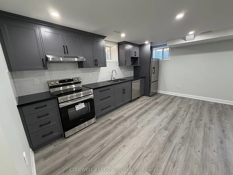 13 Divers Rd #BASEMENT — Photo 5