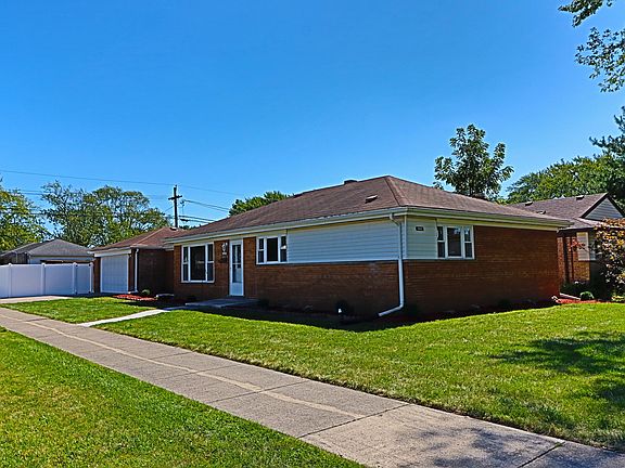 3rd image of 9001 S 49th Ct