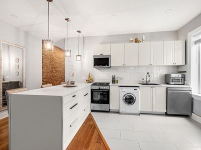 45-08 40th St APT D31, Queens, NY, 11104