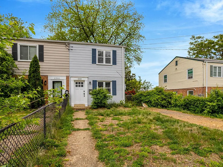 2340 Fairview Ter — Photo 30