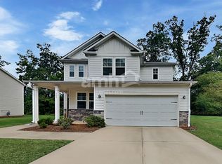 205 Lindridge Dr, Lilburn, GA 30047