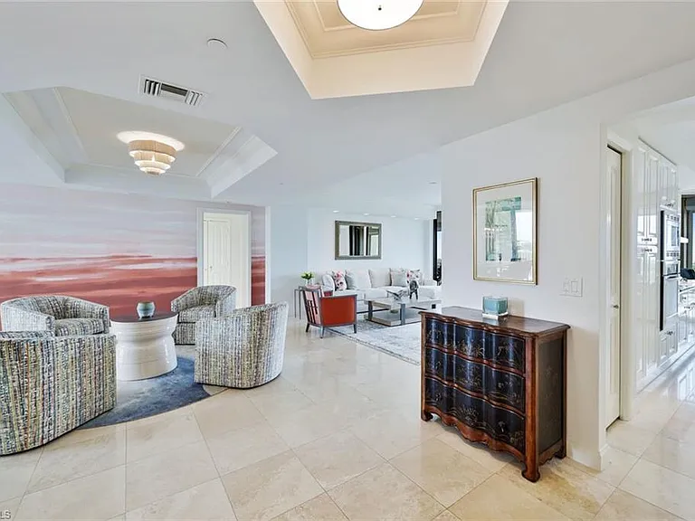 6597 Nicholas Blvd #705 — Photo 4