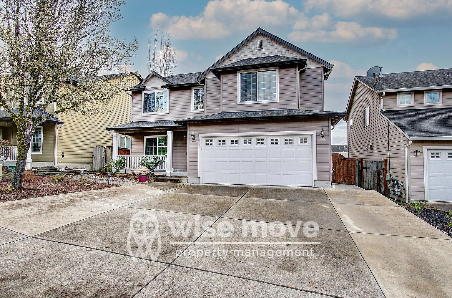 5164 P St photo 1