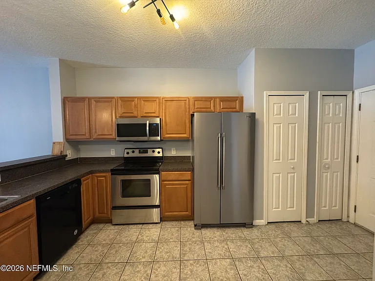7806 Melvin Rd — Photo 8