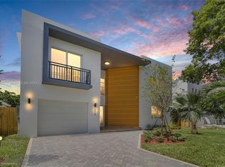 2015 SW 13th St, Miami, FL 33145