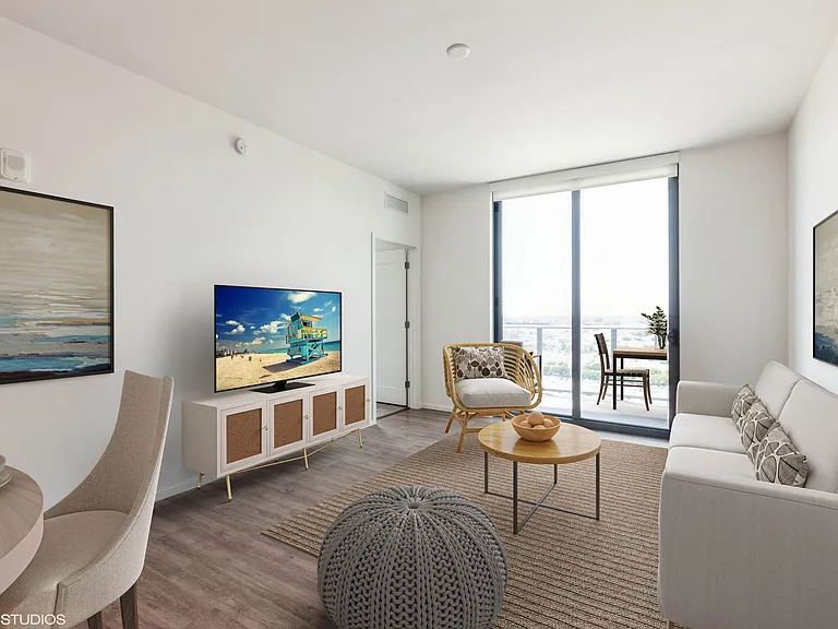SoLe Mia Rentals — Photo 115