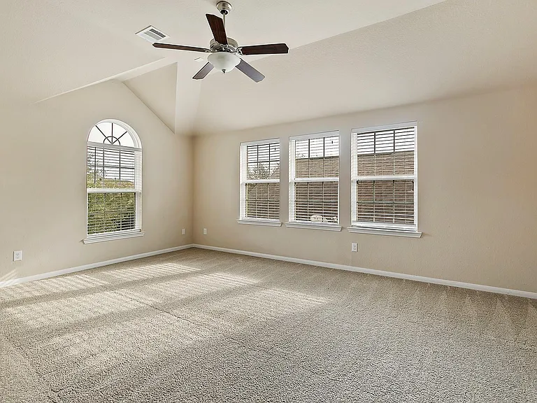 26315 Cedar Pine Dr — Photo 22