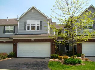 376 Ridge Rd, North Aurora, IL 60542