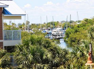 3238 Mangrove Point Dr, Ruskin, FL 33570