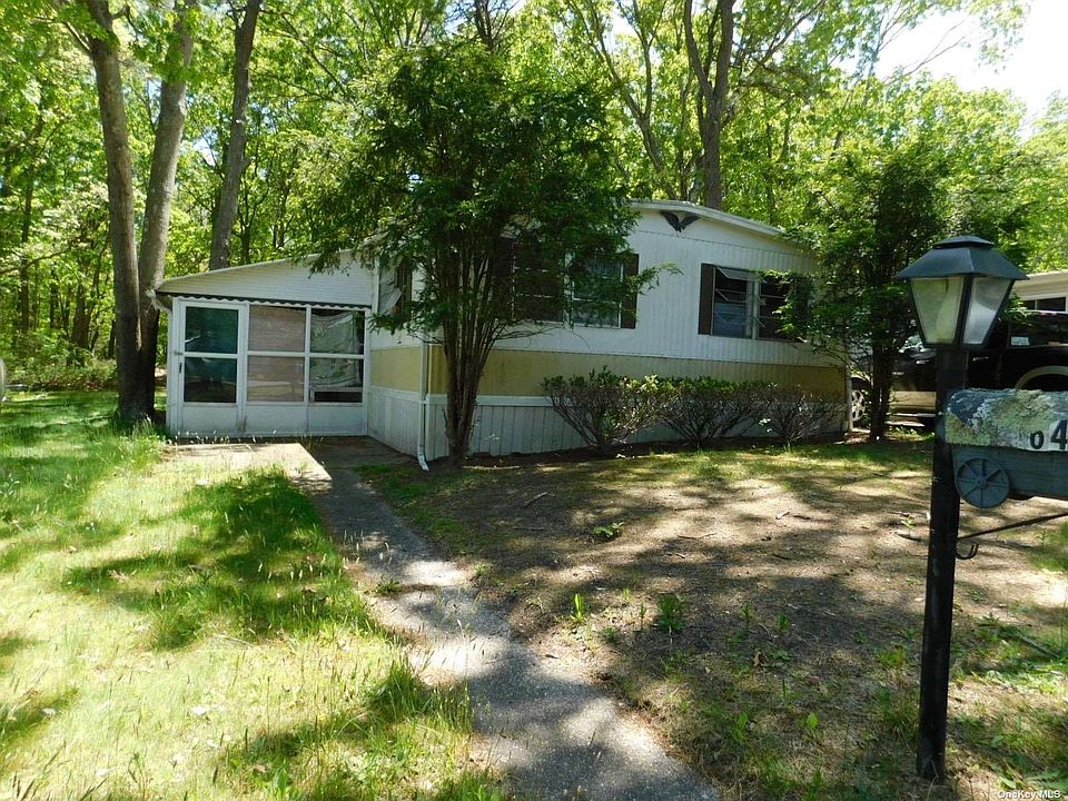 525 Riverleigh Ave Riverhead, NY, 11901 Apartments for Rent Zillow