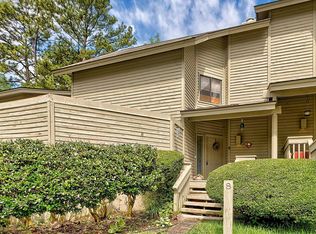8 Cassia Ct, Columbia, SC 29209