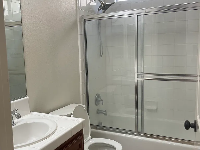 20421 Gordon Ave — Photo 5