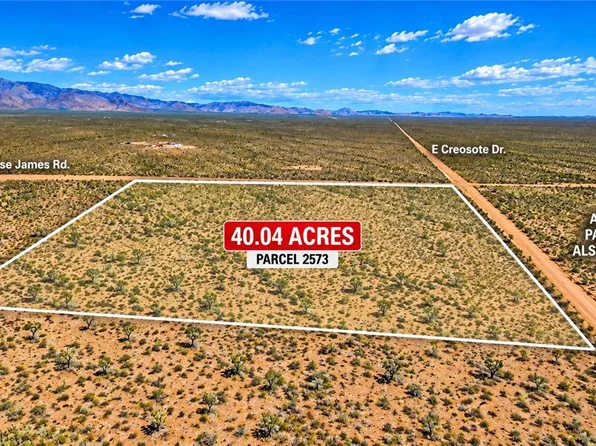 123-33-015 S JESSE JAMES Road, Yucca, AZ 86438