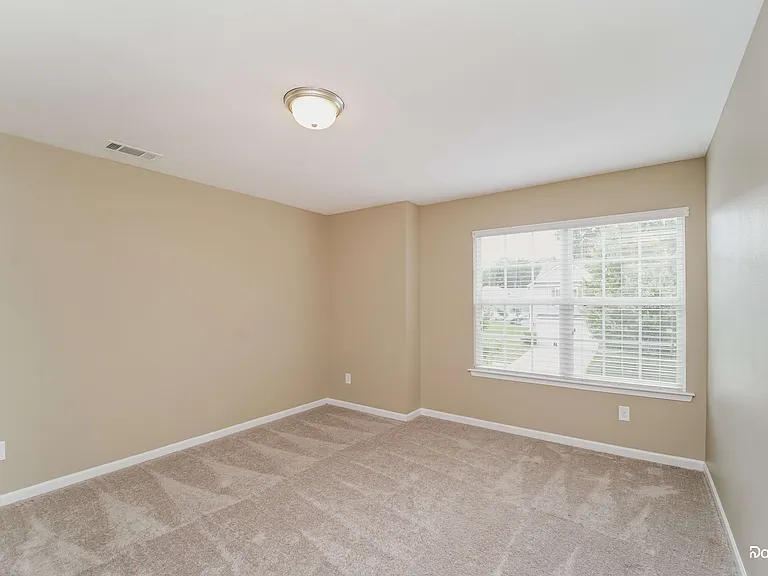 2028 Misty Rose Ln — Photo 12