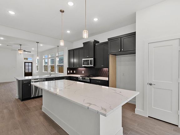 6th image of this home
