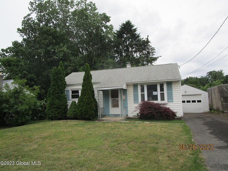 2nd image of 50 Rooney Avenue