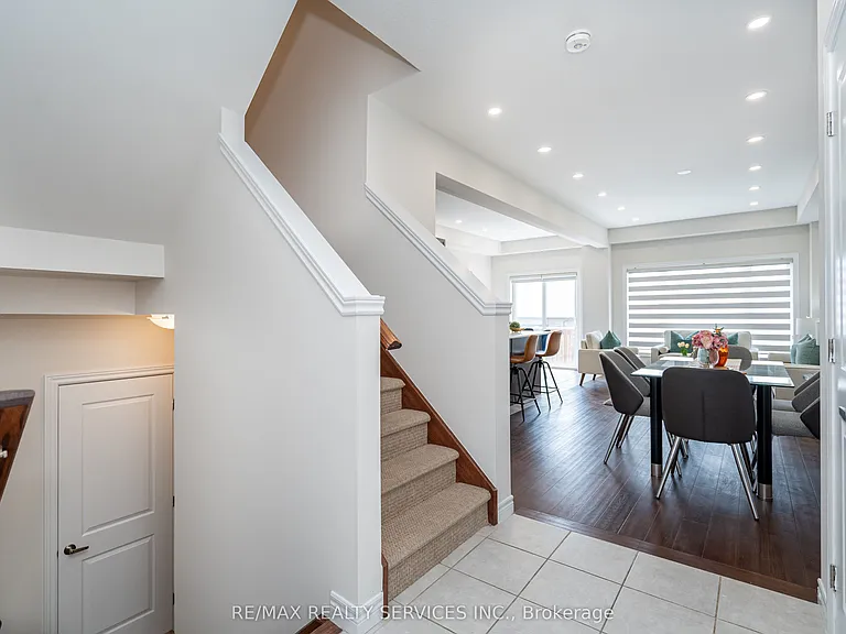 7 Baker Ln — Photo 11