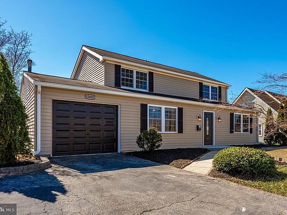 2nd image of 12621 Milburn Ln