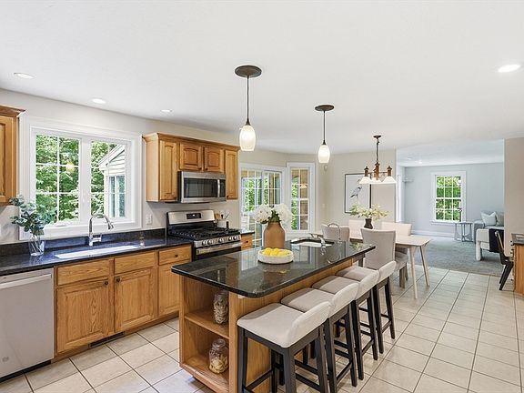 2nd image of 85 Chicopee Row