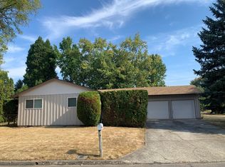 12525 SW Brookside Ave, Tigard, OR 97223