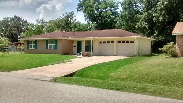 1st image of 405 Lofton Dr
